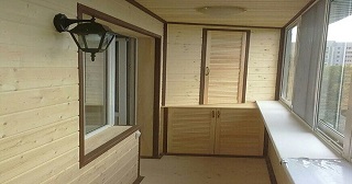 Отделка балкона под ключ Кингисепп, цена от 5879 руб.